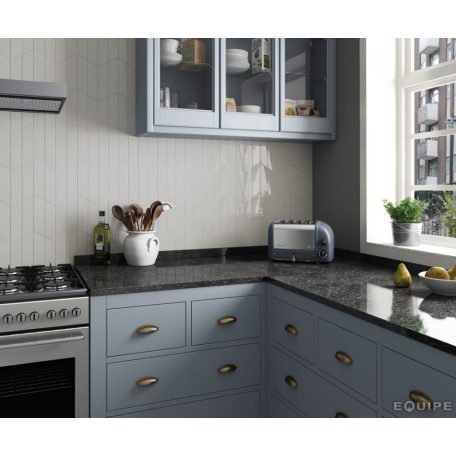 Equipe Chevron Wall Light Grey Right 18,6x5,2