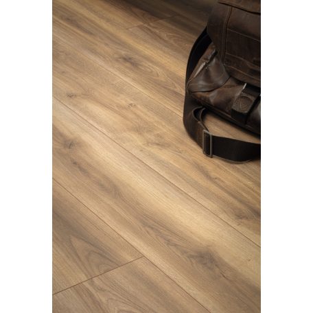 Kaindl Cordoba Noble Laminált Padló K2242Rc 8Mm Ac5 2,4 Vízálló M2/Csomag