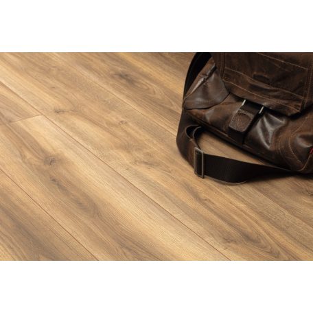Kaindl Cordoba Noble Laminált Padló K2242Rc 8Mm Ac5 2,4 Vízálló M2/Csomag