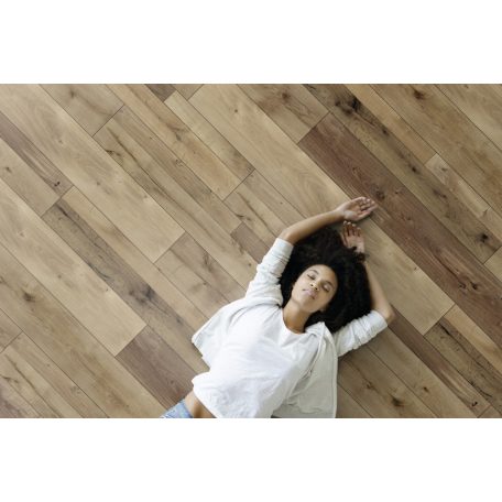 Kaindl F. Elegance Laminált Padló K4362Rf 8Mm Ac4 2,402 M2/Csomag