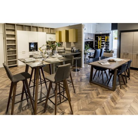 Kaindl Fortress Ashford Halszálka Mintás Laminált Padló K4379Rh 8Mm Ac4 2,7 M2/Csomag