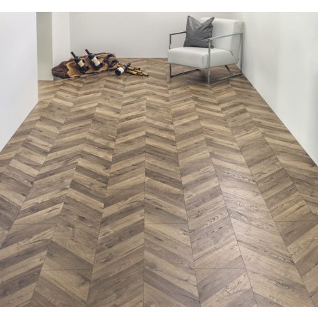 Kaindl Fortress Ashford Halszálka Mintás Laminált Padló K4379Rh 8Mm Ac4 2,7 M2/Csomag