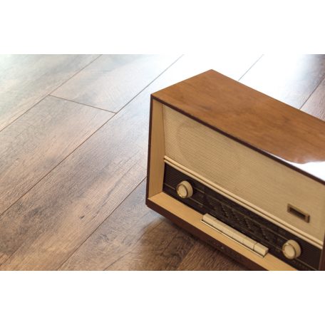 Kaindl Reclaimed Baron Laminált Padló K4415Vs 8Mm Ac4 2,402 M2/Csomag