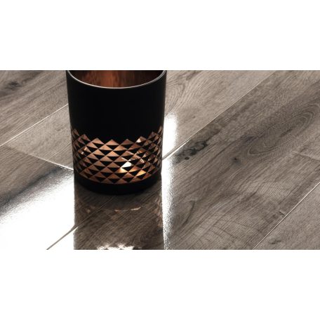 Kaindl Uptown Oak Magasfényű Laminált Padló O522Hg 8Mm Ac4 2,2 M2/Csomag